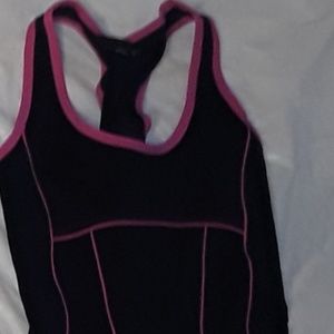 Women's activewear